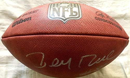 Джери Райс подписа автограф на Уилсън с автограф от NFL Duke game model football JSA - Футболни топки с автографи